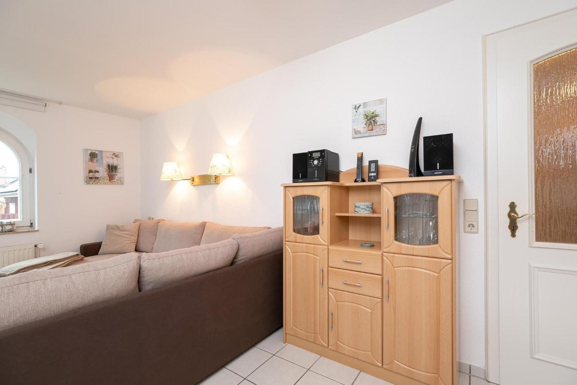 Haus Pegasus App 2 Apartment Scharbeutz Bagian luar foto